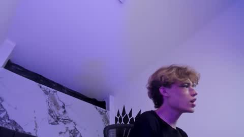 Snapshot of angeldoll_1 chatting on February 18, 2026, 1:34 am Angel Doll online show from February 18, 2026, 1:34 am