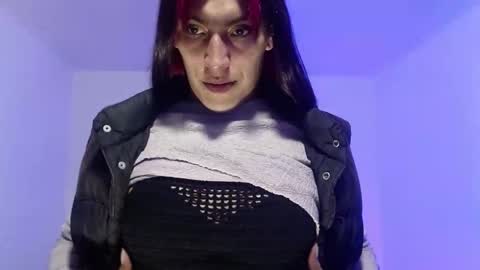 angele online show from September 10, 2025, 3:06 am