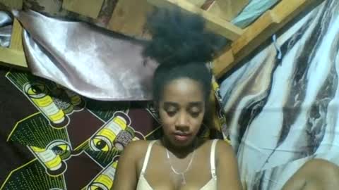 Angelettee online show from June 15, 2026, 4:47 am