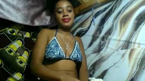 Angelettee online show from June 26, 2026, 7:40 pm