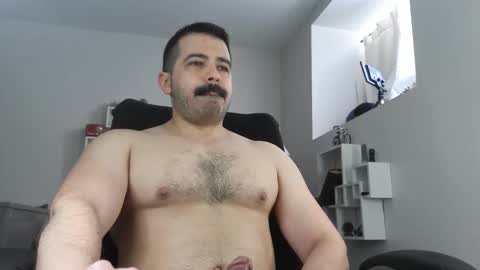 Angel Fusco online show from April 20, 2026, 4:43 pm