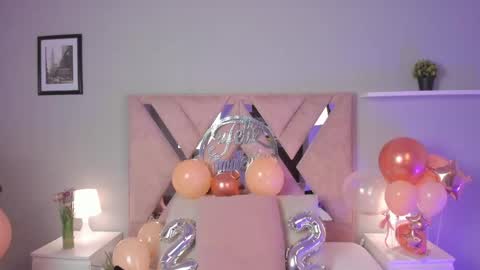 Snapshot of angelica_cross chatting on May 8, 2026, 9:20 pm Angelica Cross online show from May 8, 2026, 9:20 pm