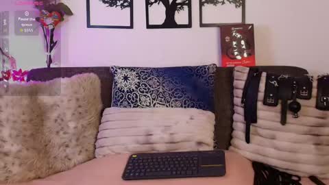 Angelica online show from May 11, 2026, 3:34 am