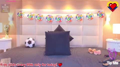 Snapshot of angelicamason chatting on July 7, 2026, 8:24 pm Angelica online show from July 7, 2026, 8:24 pm