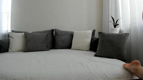 Angelica Rai online show from December 20, 2025, 3:35 am