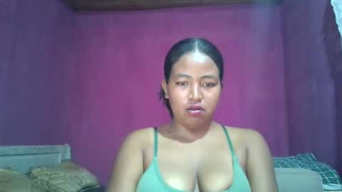 angelice33 online show from February 18, 2026, 6:31 am