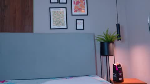 Snapshot of angeliinhell chatting on February 13, 2026, 11:28 am Angel iin hell online show from February 13, 2026, 11:28 am