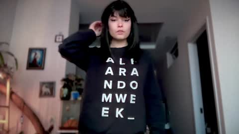 Angelika Rouge online show from January 28, 2025, 1:27 pm