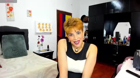 Snapshot of angelina_stone_65 chatting on July 10, 2026, 11:40 pm Angelina online show from July 10, 2026, 11:40 pm
