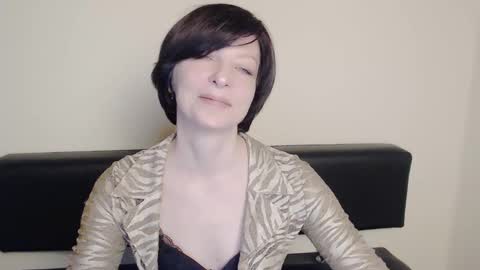 Angelina online show from February 8, 2025, 7:37 am