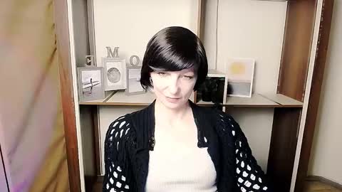 Angelina online show from February 11, 2026, 10:09 am