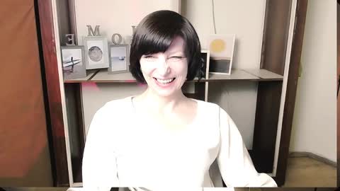 Angelina online show from May 30, 2026, 7:38 am