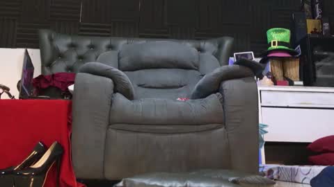 Snapshot of angelinasia chatting on November 11, 2025, 5:18 am Angel online show from November 11, 2025, 5:18 am