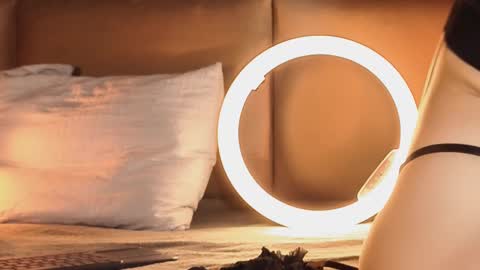 angelinepossy online show from October 8, 2025, 9:56 pm