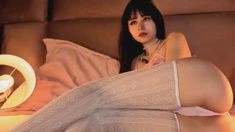 angelinepossy online show from November 17, 2025, 10:15 pm