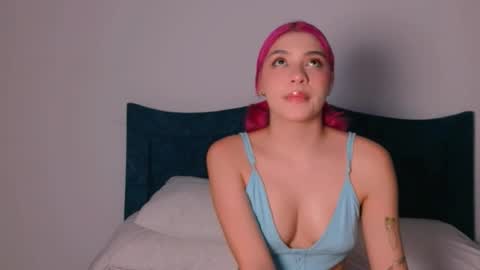 Angelinhaa  online show from November 20, 2025, 1:28 am