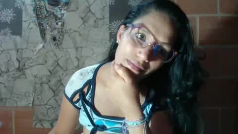 Snapshot of angelitaa_hot chatting on February 20, 2025, 2:40 am angela online show from February 20, 2025, 2:40 am