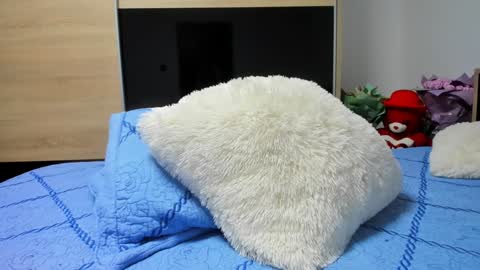 Snapshot of angell6969 chatting on March 27, 2026, 8:26 am KrystyYo online show from March 27, 2026, 8:26 am