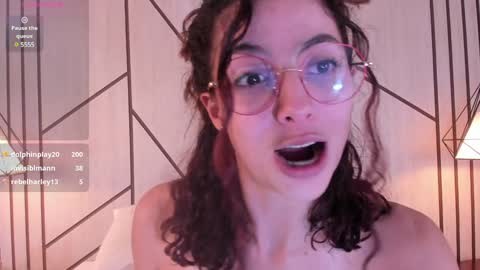 Angel online show from January 18, 2025, 6:21 pm