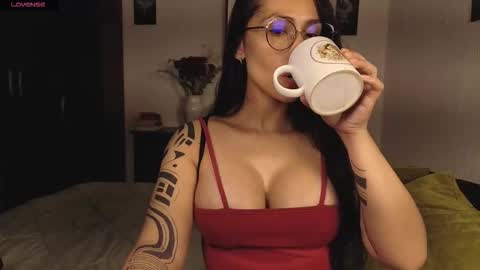  ANGELA ISABELLA  online show from March 8, 2026, 9:29 pm