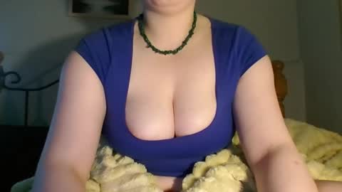Snapshot of angellalexxx chatting on October 3, 2025, 12:02 pm angellalexxx online show from October 3, 2025, 12:02 pm