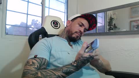 Snapshot of angellatino0 chatting on December 4, 2024, 10:08 pm angellatino0 online show from December 4, 2024, 10:08 pm