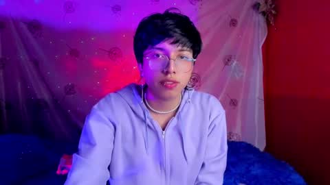 Snapshot of angellonfire chatting on February 10, 2025, 3:46 am Angel  online show from February 10, 2025, 3:46 am