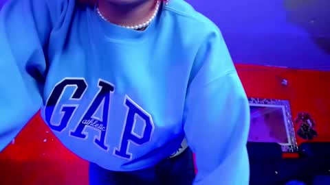 Snapshot of angellonfire chatting on February 18, 2025, 6:26 am Angel  online show from February 18, 2025, 6:26 am