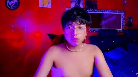 Snapshot of angellonfire chatting on February 18, 2025, 12:39 pm Angel  online show from February 18, 2025, 12:39 pm