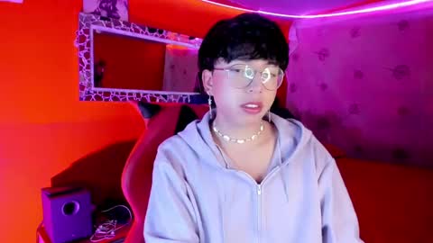 Snapshot of angellonfire chatting on October 8, 2025, 5:05 am Angel  online show from October 8, 2025, 5:05 am