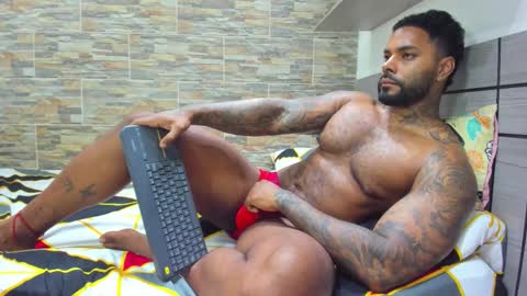 angelo_evans33 online show from February 18, 2026, 12:50 am