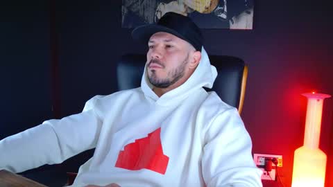 BlackWolf online show from December 6, 2024, 6:04 am