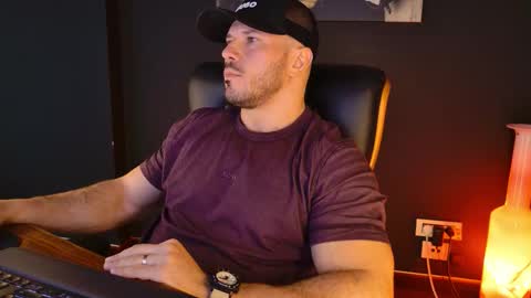 BlackWolf online show from December 15, 2025, 11:47 am