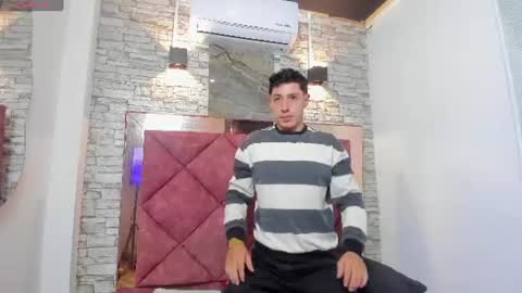 Snapshot of angelsbeaumont chatting on July 13, 2026, 11:57 am Angel Beaumont online show from July 13, 2026, 11:57 am
