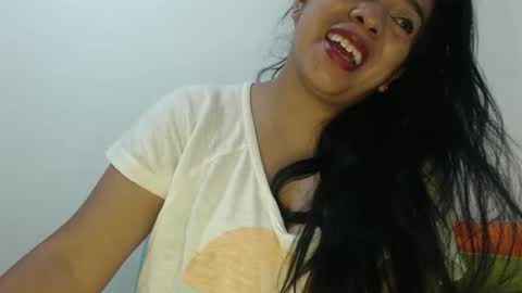 rebeca online show from April 29, 2026, 11:00 pm