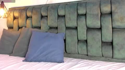 ANGIE online show from September 22, 2025, 2:30 pm