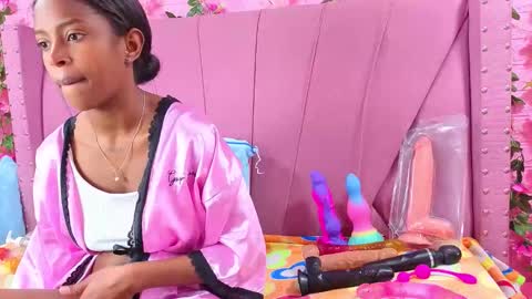 Snapshot of angeyapetite chatting on December 15, 2025, 8:13 pm Anyega online show from December 15, 2025, 8:13 pm