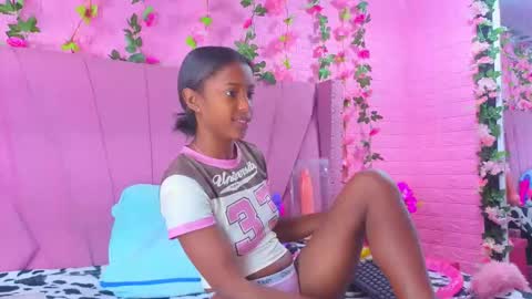 Snapshot of angeyapetite chatting on January 19, 2026, 12:09 pm Anyega online show from January 19, 2026, 12:09 pm