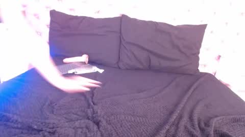 Angie online show from March 4, 2025, 4:27 am