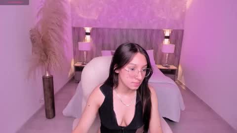 Snapshot of angie_smith_x chatting on February 27, 2026, 3:17 am angie_smith_x online show from February 27, 2026, 3:17 am