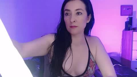 VALENTINA online show from January 17, 2025, 6:15 am