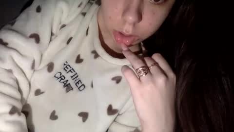 Angel Cute online show from March 5, 2026, 8:16 pm