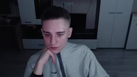 vodka online show from October 23, 2025, 4:56 am