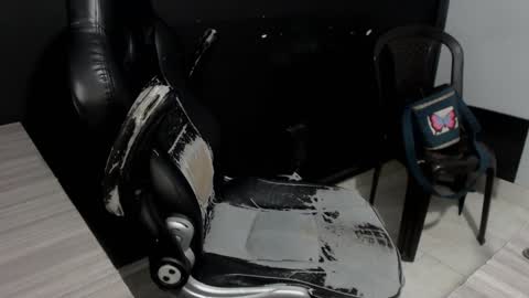 angy online show from January 29, 2025, 12:33 am