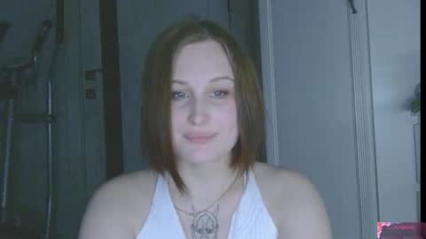 Snapshot of ani_eww chatting on February 5, 2026, 5:56 am Anne online show from February 5, 2026, 5:56 am