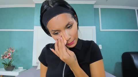 Ania online show from September 29, 2025, 10:03 pm