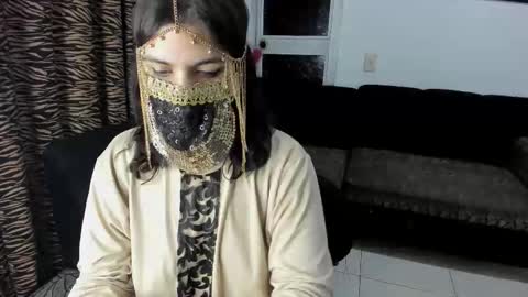 Anissa online show from February 28, 2026, 3:51 am