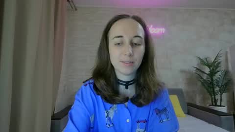 anikabloom online show from January 9, 2025, 4:19 am