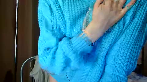 anikabloom online show from March 26, 2026, 4:51 am