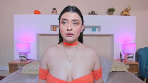 Anika Romano online show from December 14, 2025, 2:55 pm